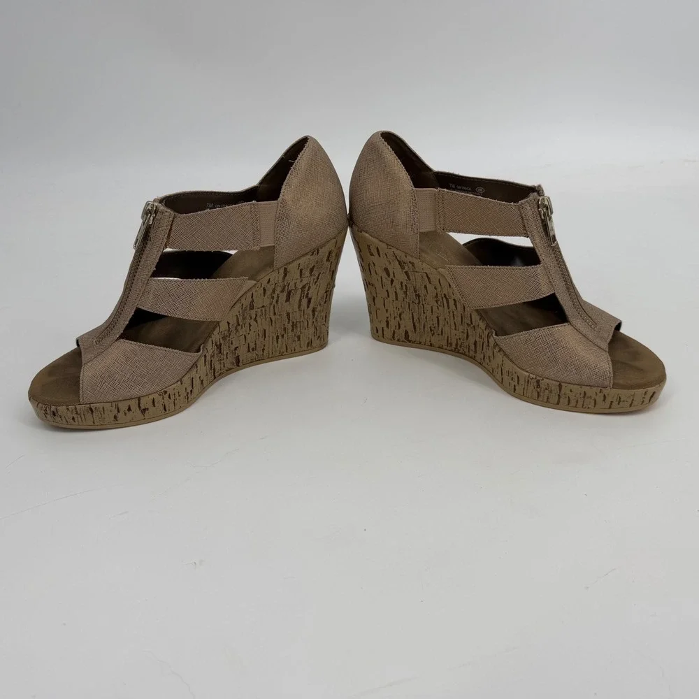 Aerosoles On Track Sandals Womens 7M Champagne Metallic Front Zip Wedge Shoes